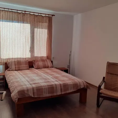 בית נופש Sokol I Kalina Pchelin