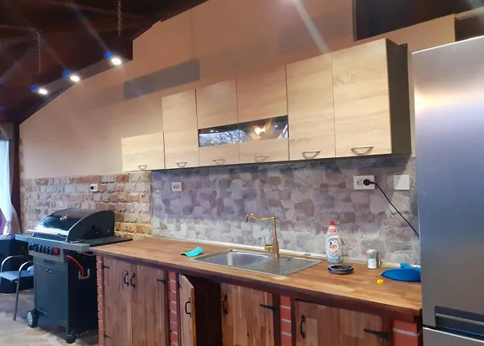 Sokol I Kalina Prázdninový dům Pchelin